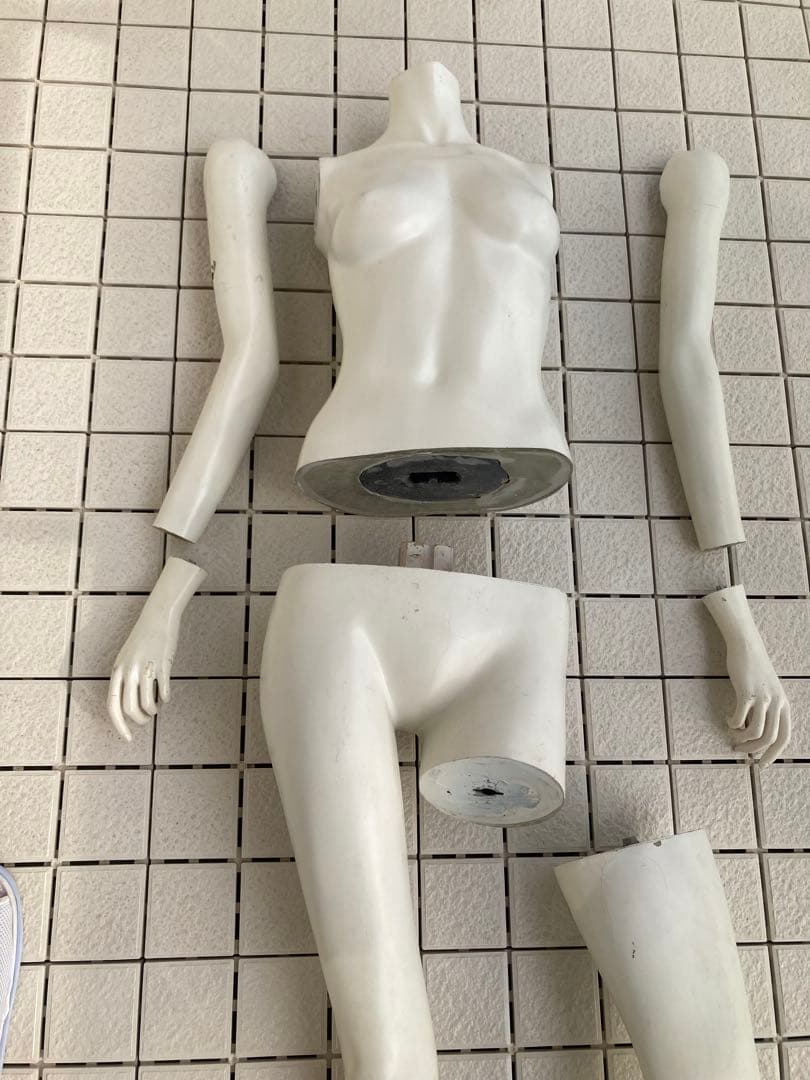 ホワイト女性マネキン 約170cm