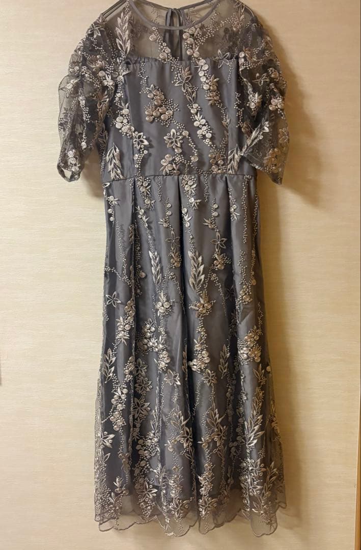 niana　ニアナ 刺繍レース バックリボン ワンピース ドレス　M