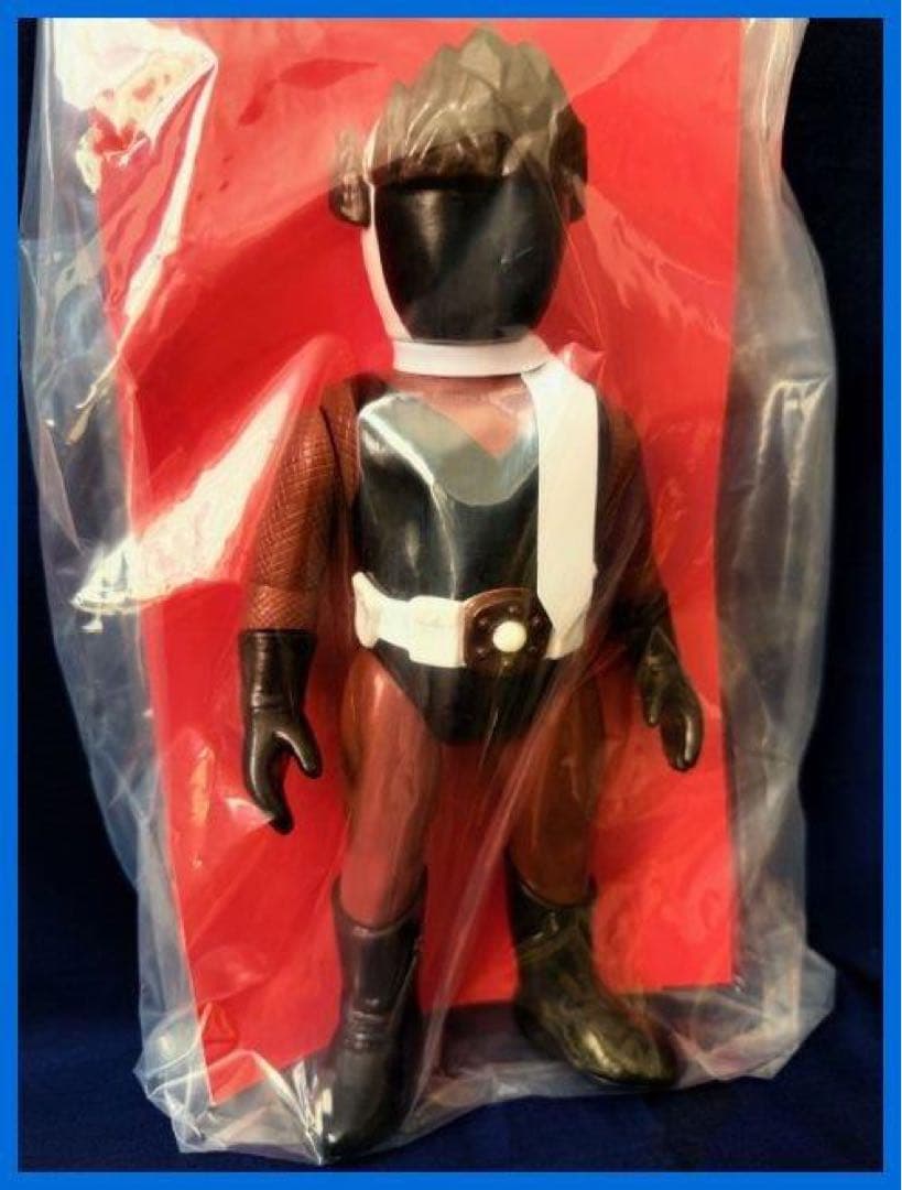 ★メディコム・トイ　東映レトロソフビ　忍者キャプター　土忍キャプター４　新品！★