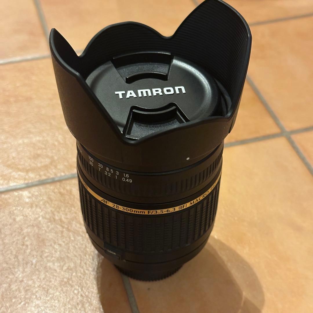 タムロン　28-300 ニコンマウント　手ぶれ補正　F3.5-6.3 日本製