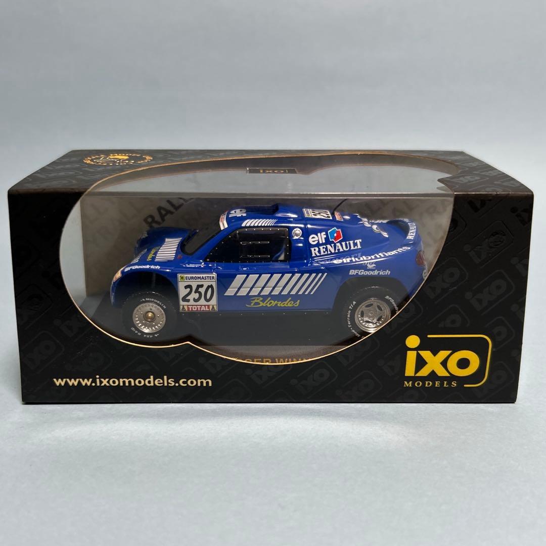 ixo•1/43•シュレッサー ルノー メガーヌ•パリダカ2000優勝車