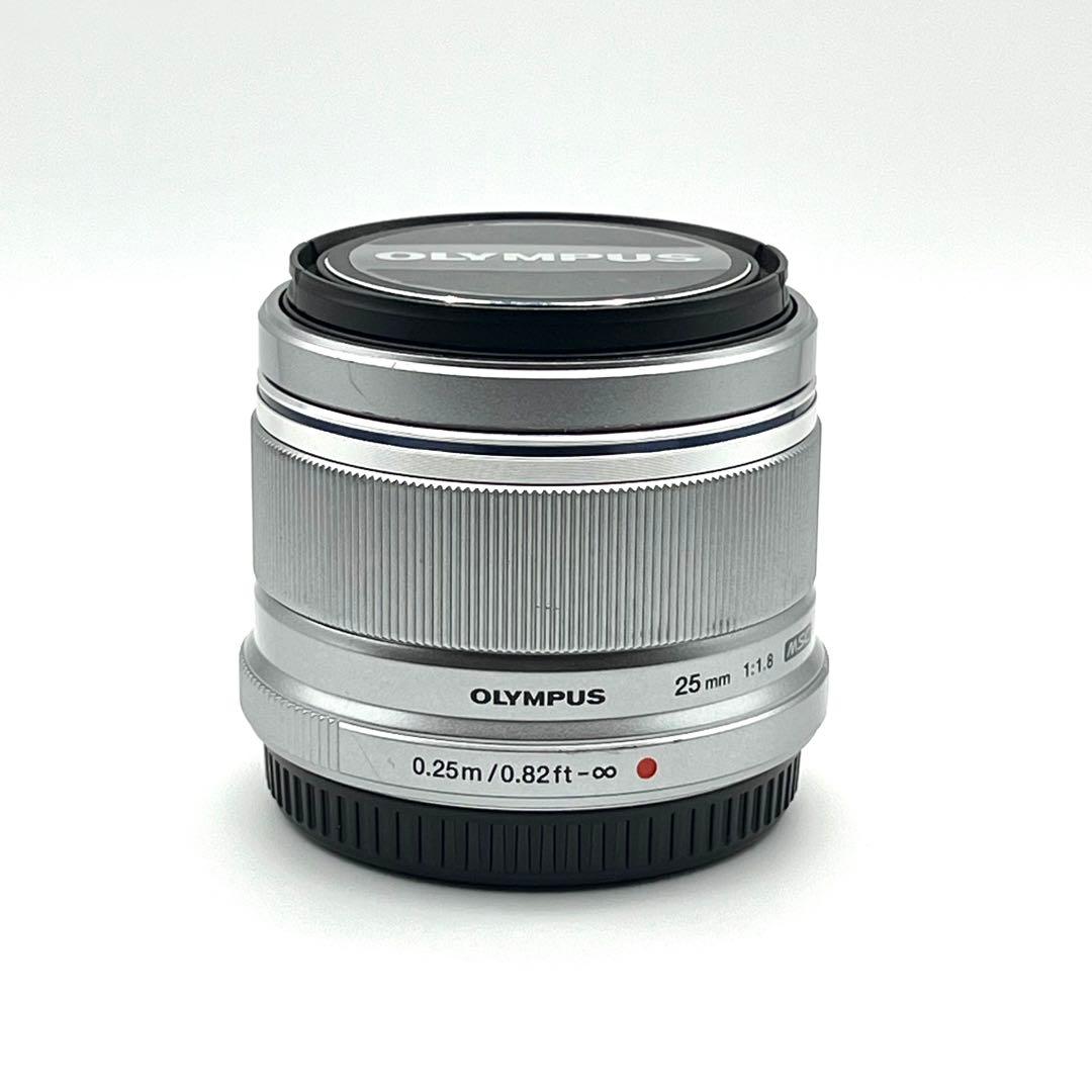 OLYMPUS M.ZUIKO DIGITAL 25mm f1.8 シルバー