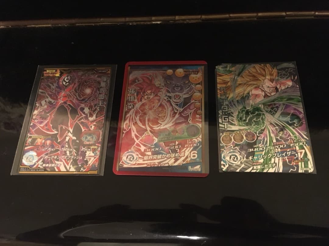 ドラゴンボールヒーローズ 美品を集めてましたので状態は良いと思います。