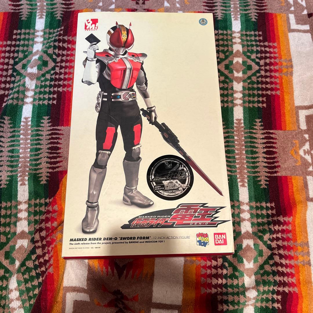 新品仮面ライダー電王 ソードフォーム フィギュア
