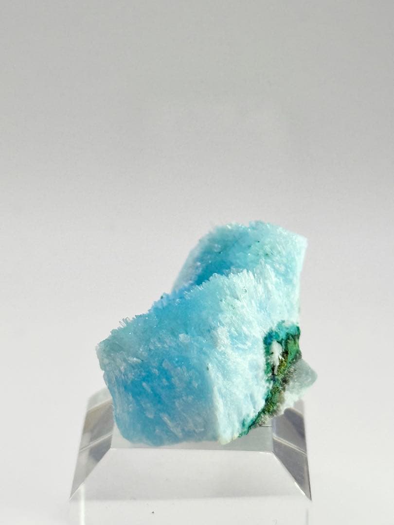 ブルー　アラゴナイト　霞石　原石　鉱物標本　天然石