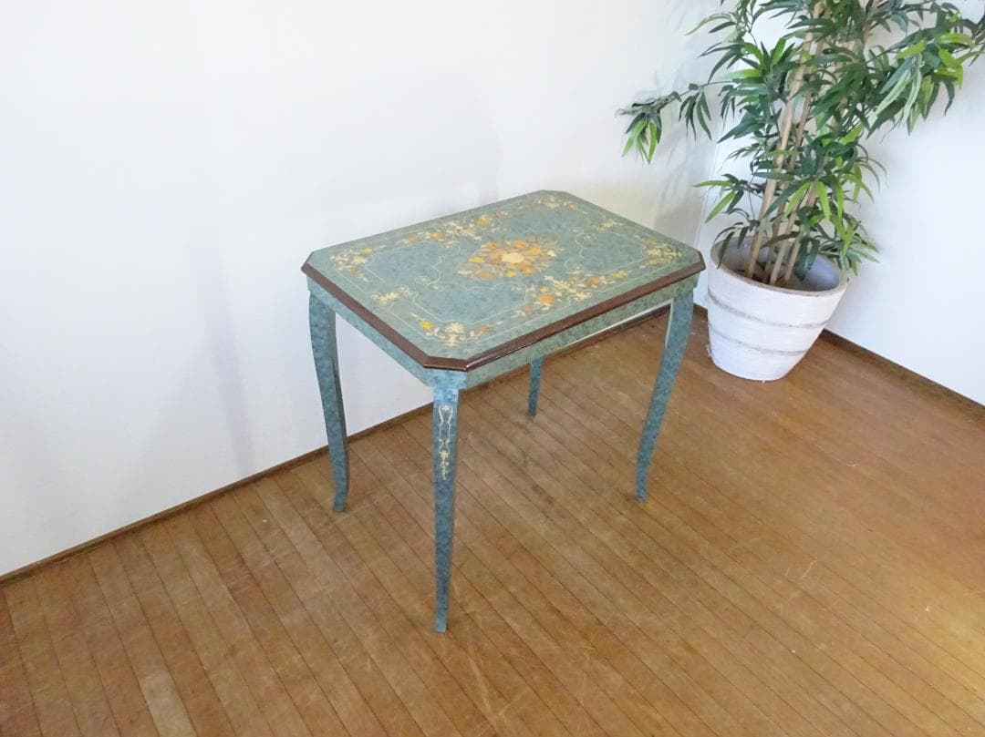 イタリア輸入家具　サイドテーブル　象嵌細工　ヨーロピアンクラシック