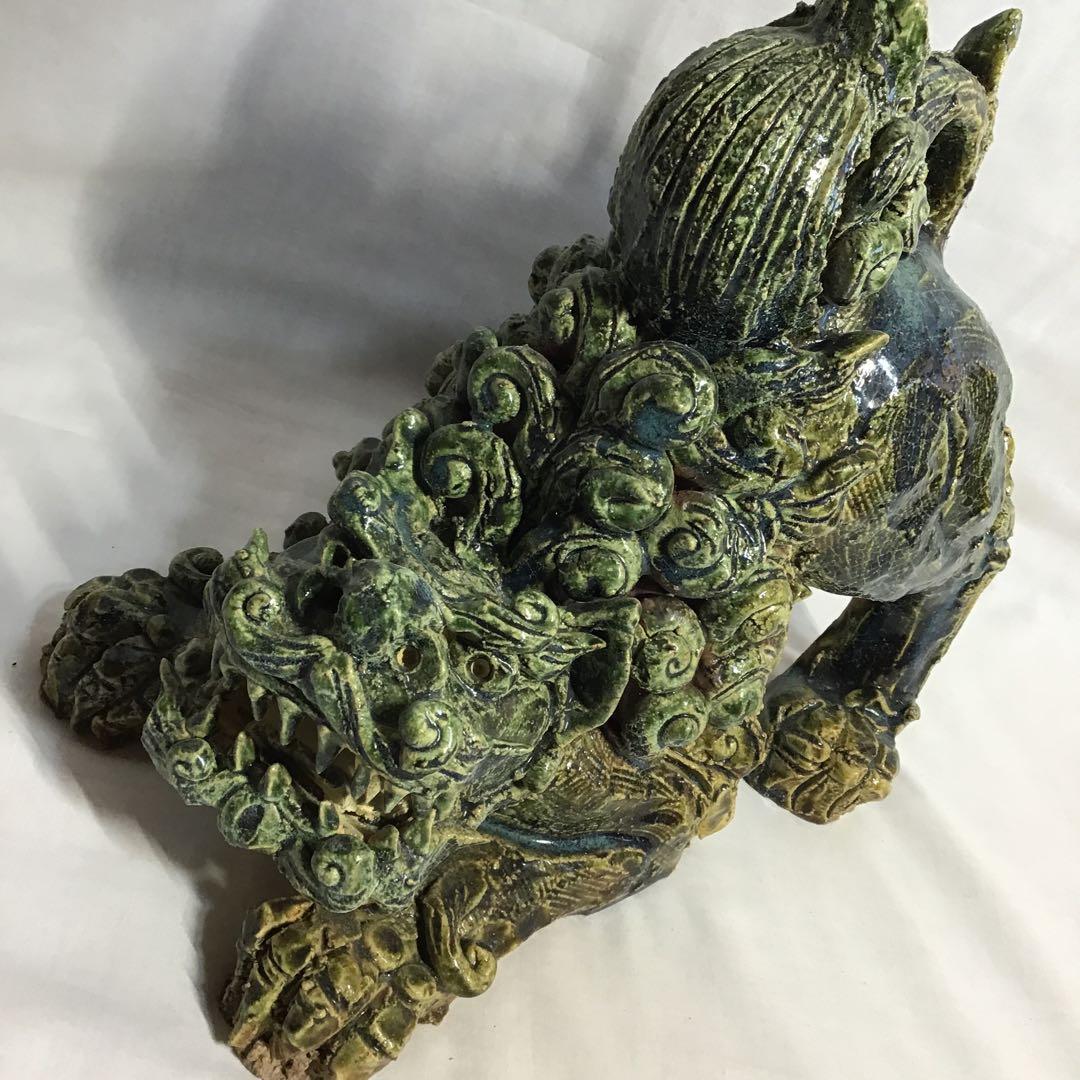 瀬戸織部釉　赤津　前川 電光作 唐獅子　　木製箱付き