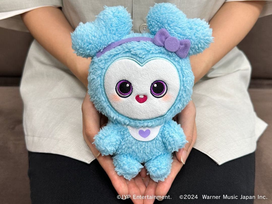 TWICE ふわもこおすわりぬいぐるみ 全９種コンプ GiGO