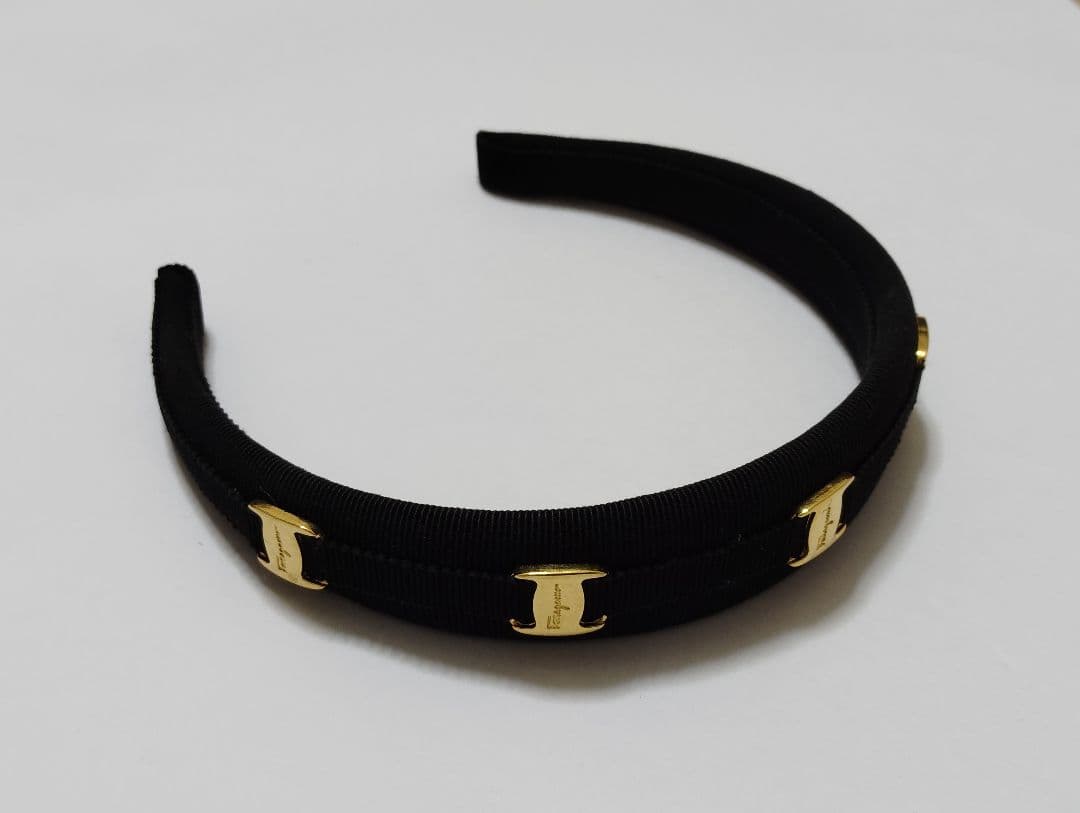 Ferragamo カチューシャ