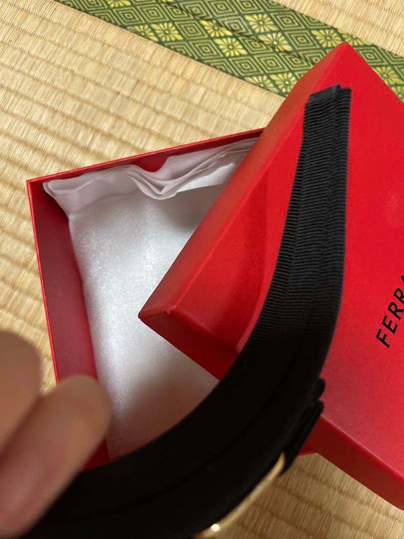 【最終価格】FERRAGAMO ヘアバンド カチューシャ