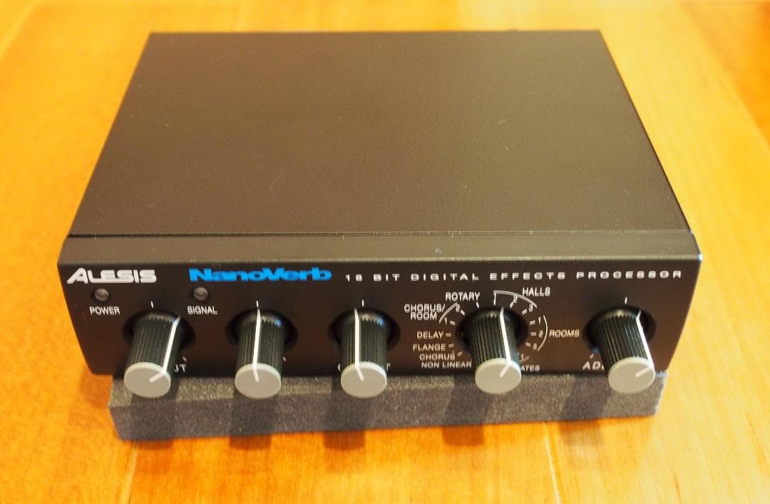 ギター Alesis NanoVerb 18Bit Digital Effects