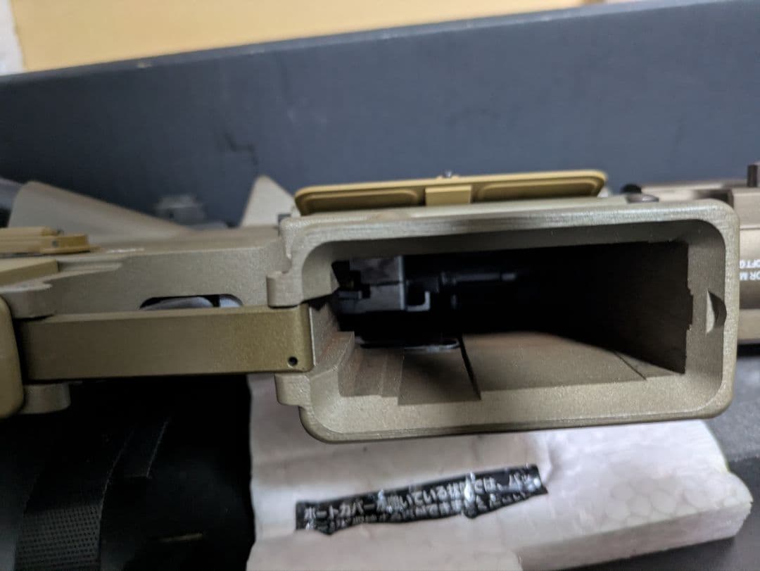 東京マルイ　次世代電動ガン　HK416 デルタカスタム　バッテリー付き