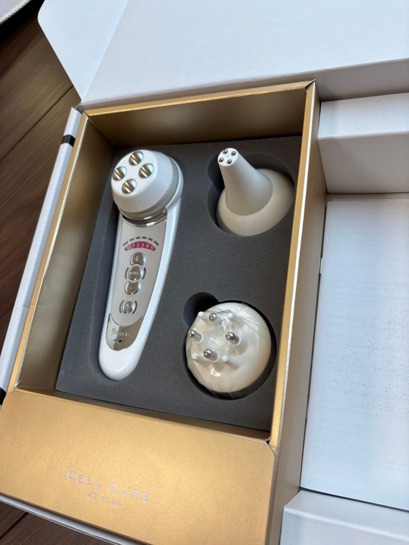 【価格交渉可能】69800→55000⭐︎美品⭐︎セルキュア 4t PLUS