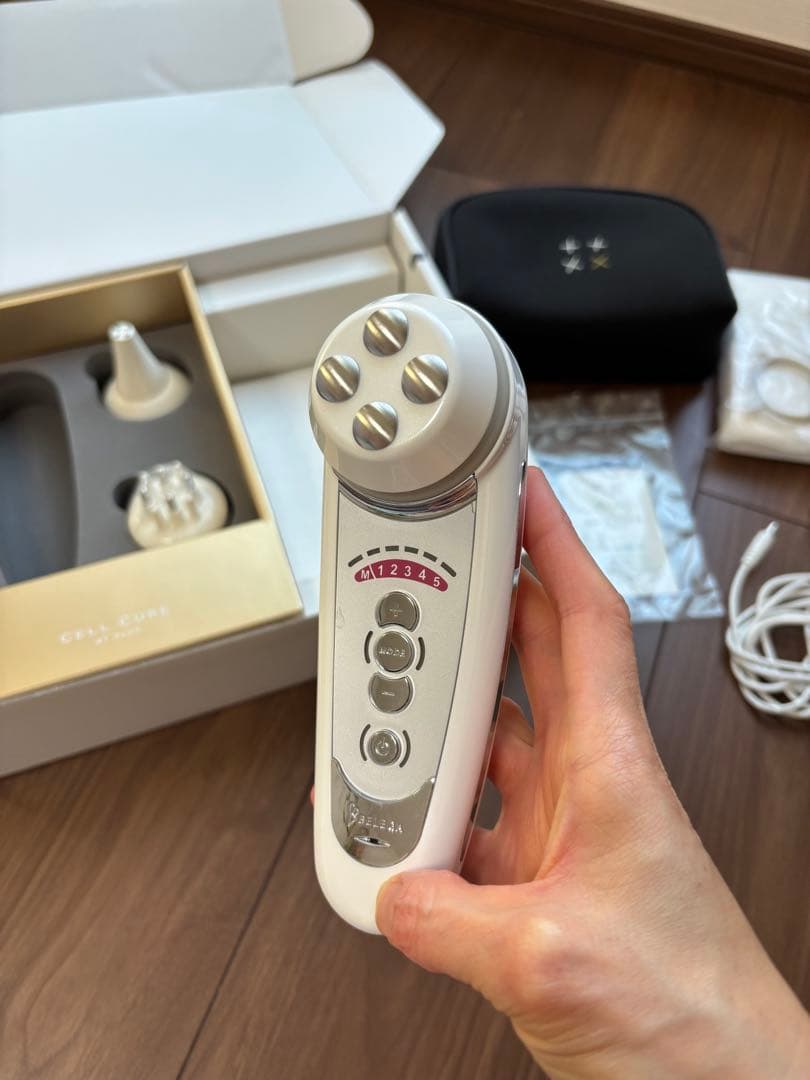 【価格交渉可能】69800→55000⭐︎美品⭐︎セルキュア 4t PLUS