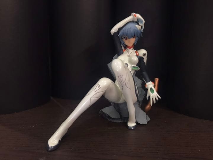 新世紀エヴァンゲリオン 綾波レイ 1/6 完成品フィギュア　ほぼ新品