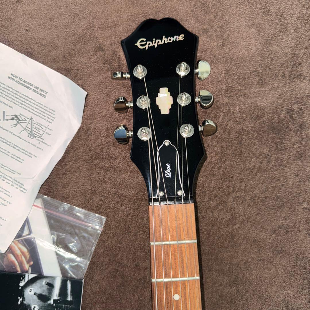Epiphone DOT vintage Sunburst ほぼ新品です