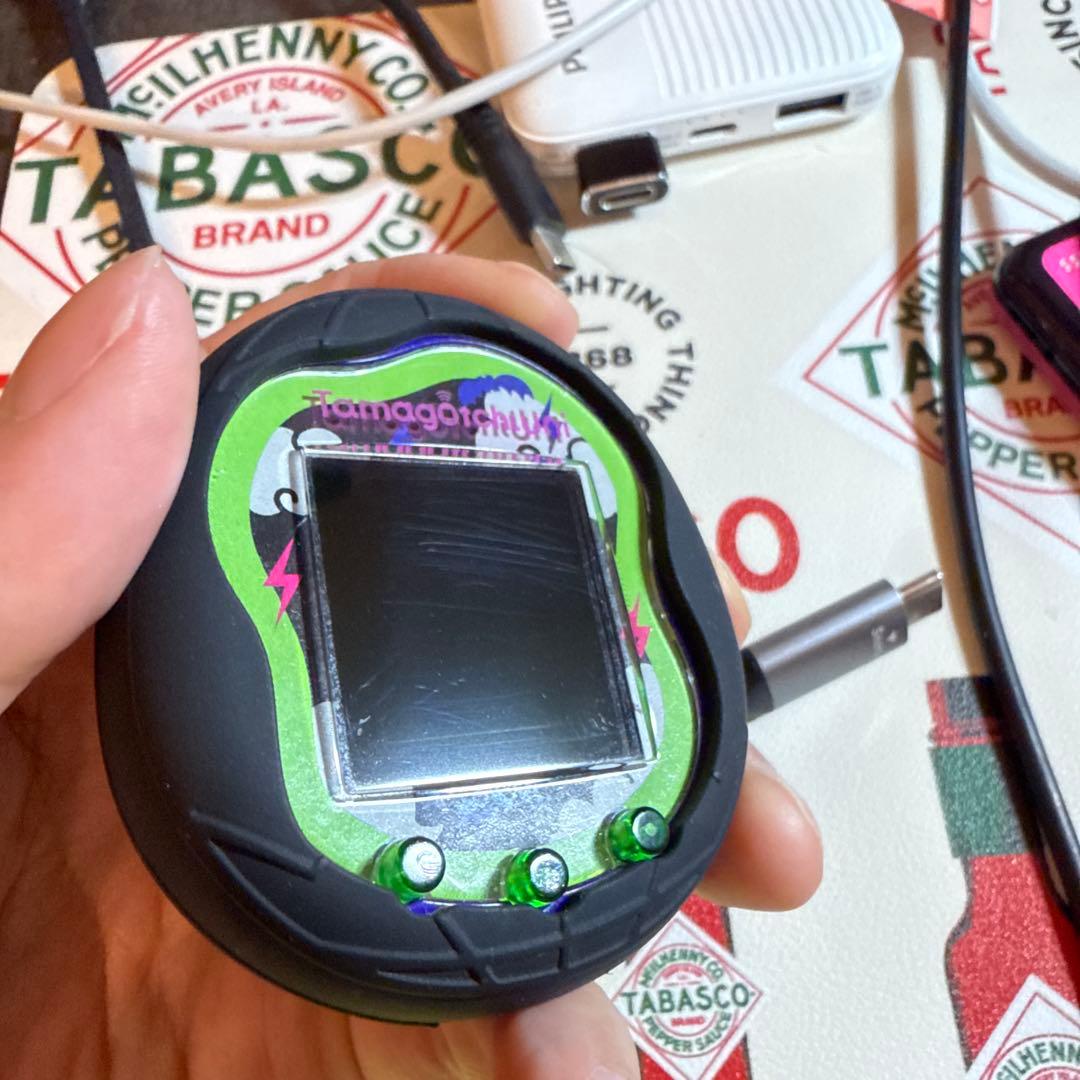 たまごっちユニ　TamagotchiUni　モンスターカーニバル カバー付き