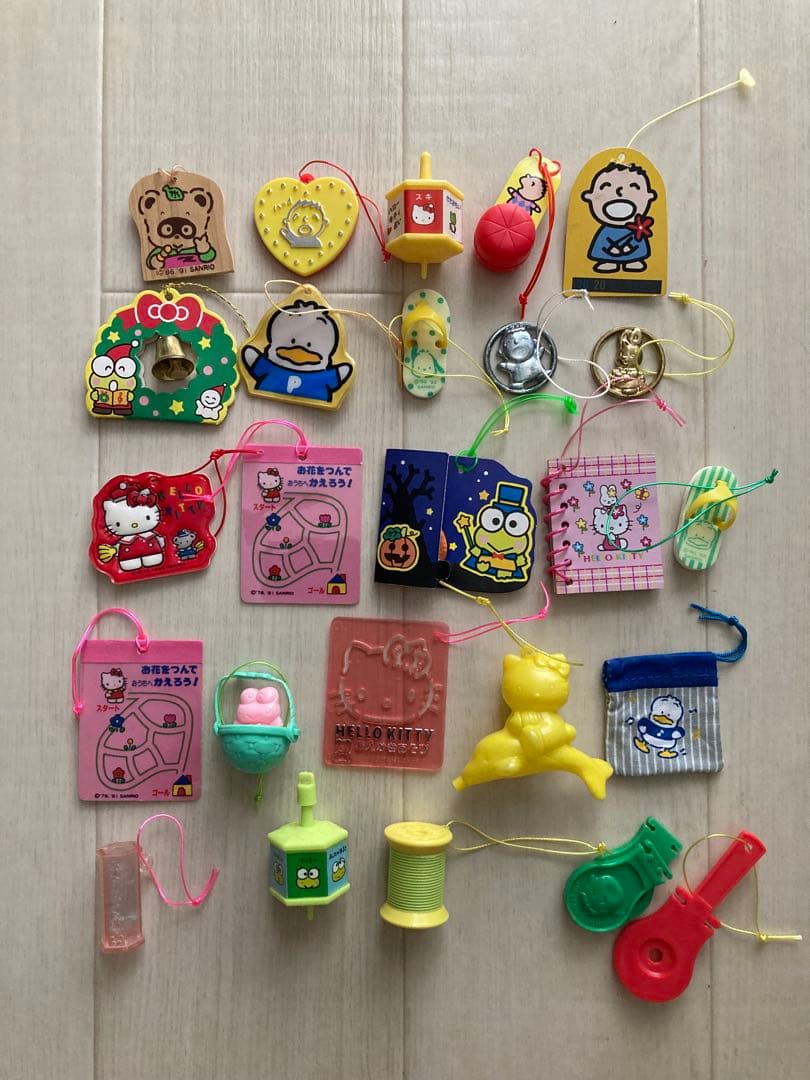 昭和レトロ サンリオ プレミアム おまけ まとめ売り 24個