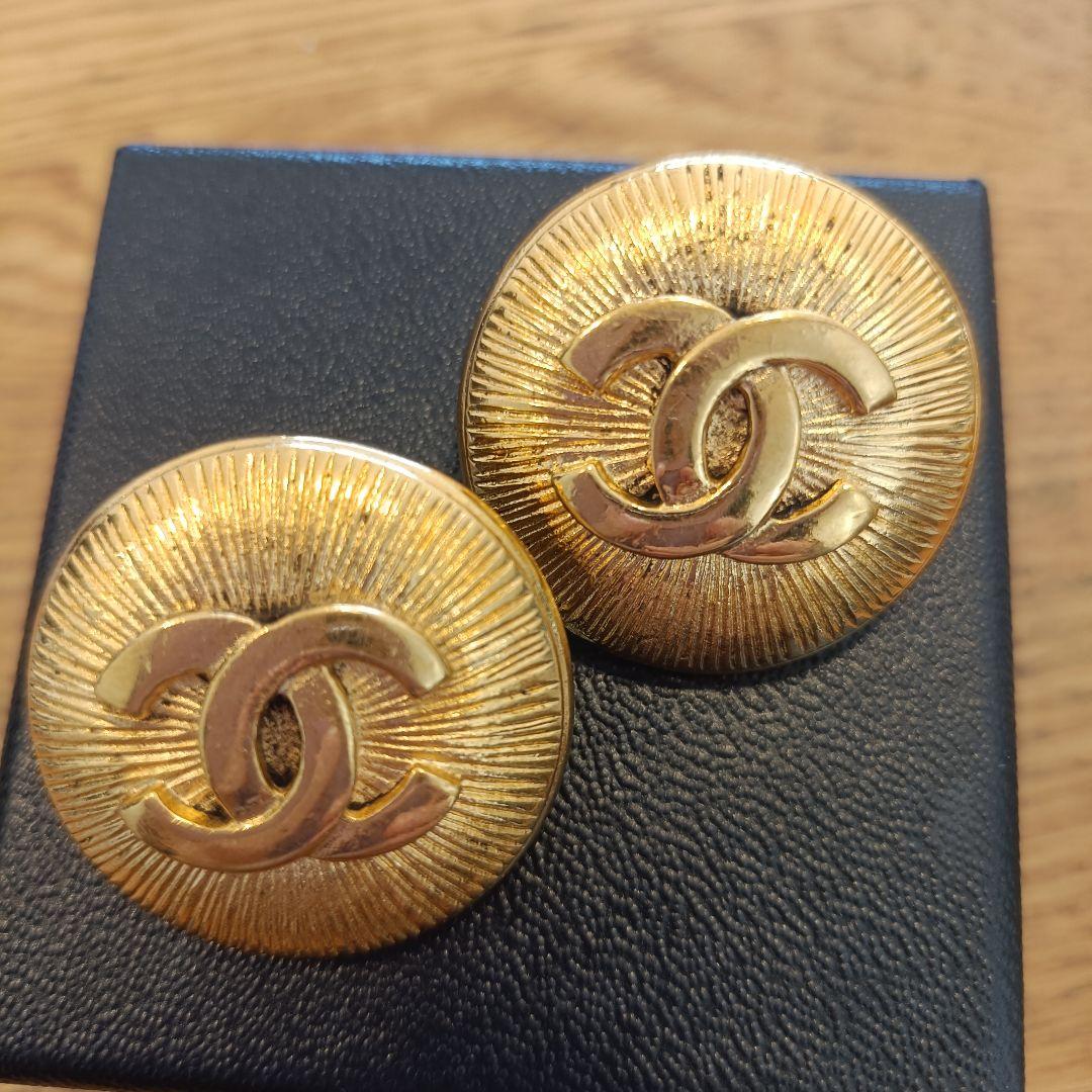 シャネル　ピアス　イヤリングリメイク　刻印あり