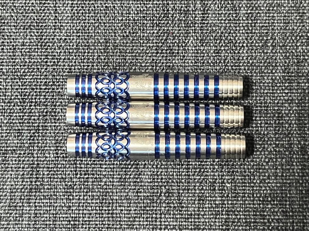 【ユニコーン】酒井素モデル バーサス 2025ホワイトデー限定モデル