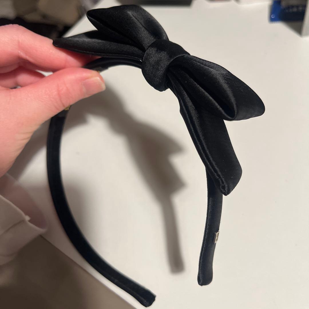 ALEXANDRE DE PARIS ブラックリボンヘアバンド