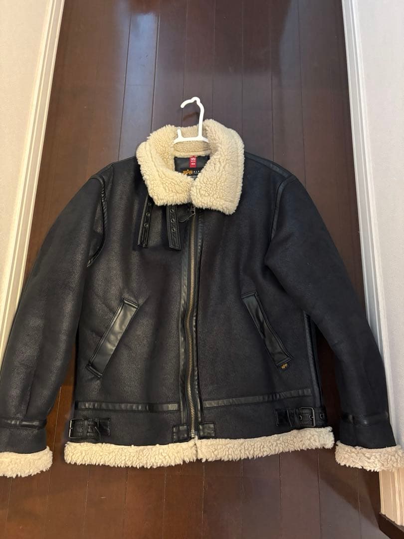 ALPHA INDUSTRIES ムートンボア　ジャケット