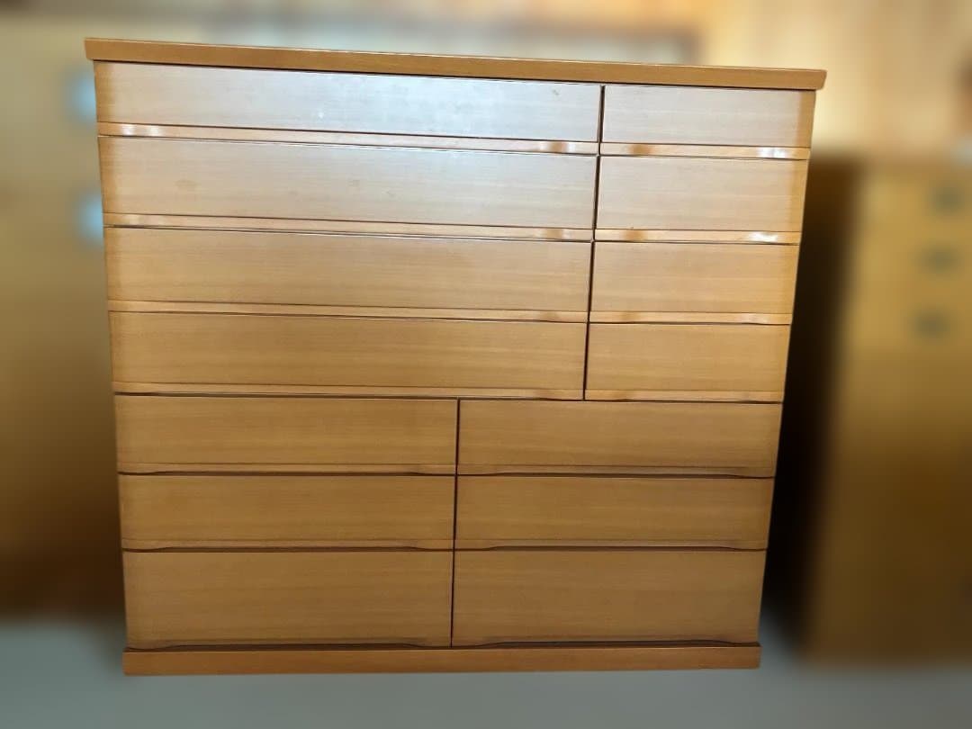 051 山協家具工業（株）幅140-7段チェスト(奥行58) 天然木単板