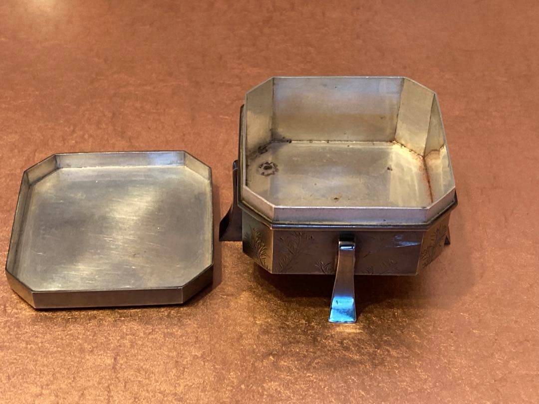 ボンボニエール皇室　唐櫃　純銀