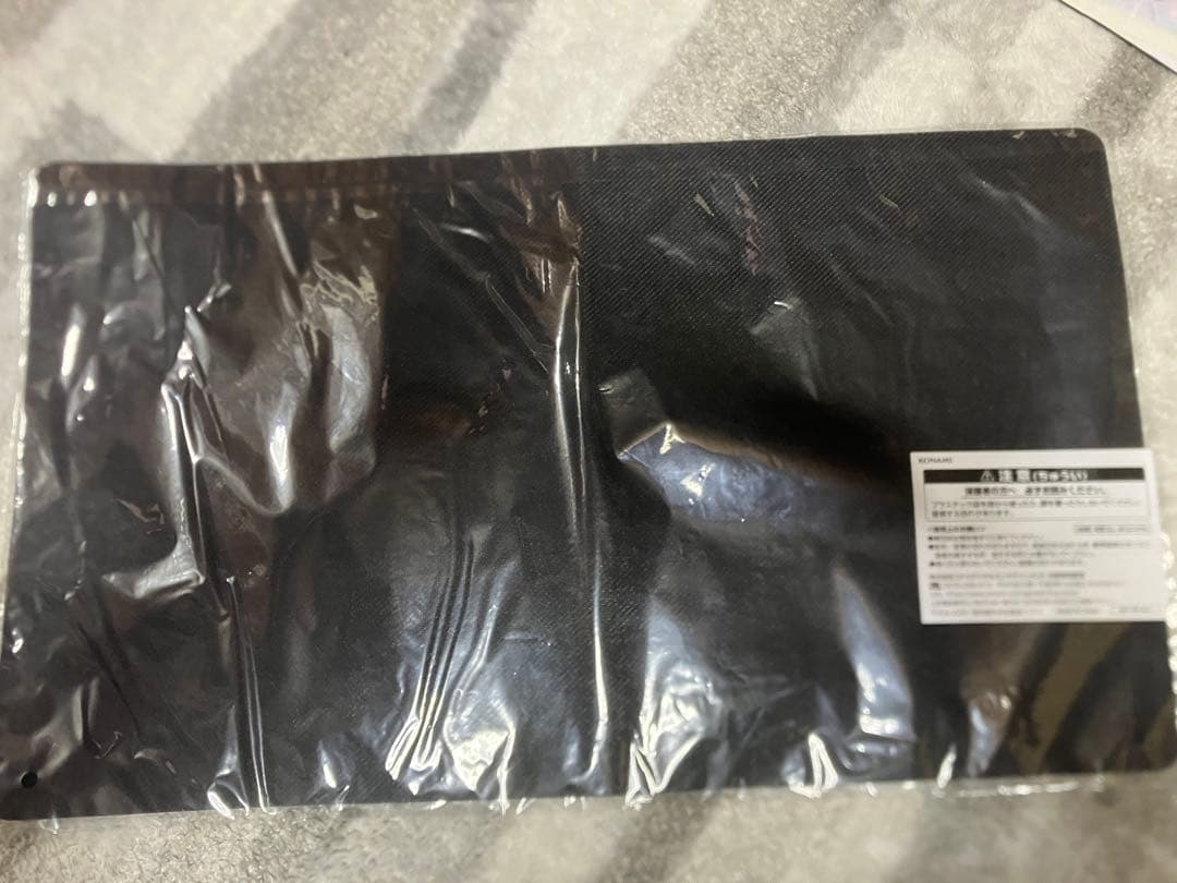 遊戯王 公式 プレイマット 白き龍の威光 青眼 ブルーアイズ 未開封