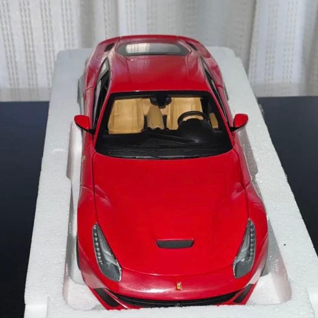 Ferrari F12berlinetta 1/18 赤