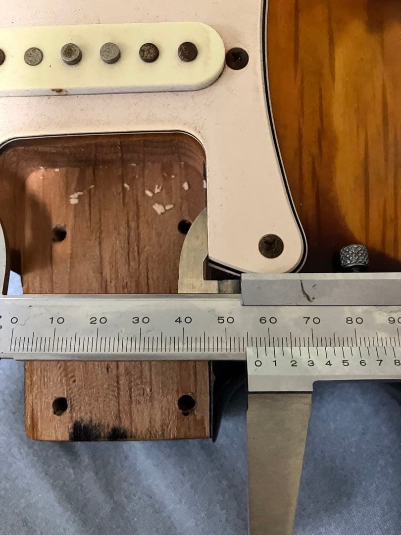 レリック仕様⭐︎ストラトキャスター サンバースト