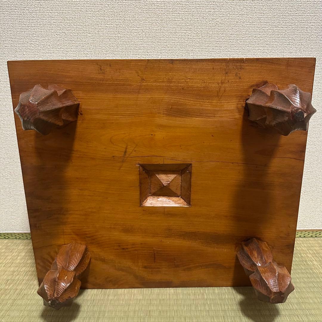 【最高級】　本榧 一枚板 足付囲碁盤　4.8寸　黄金色・年輪密・油分豊富