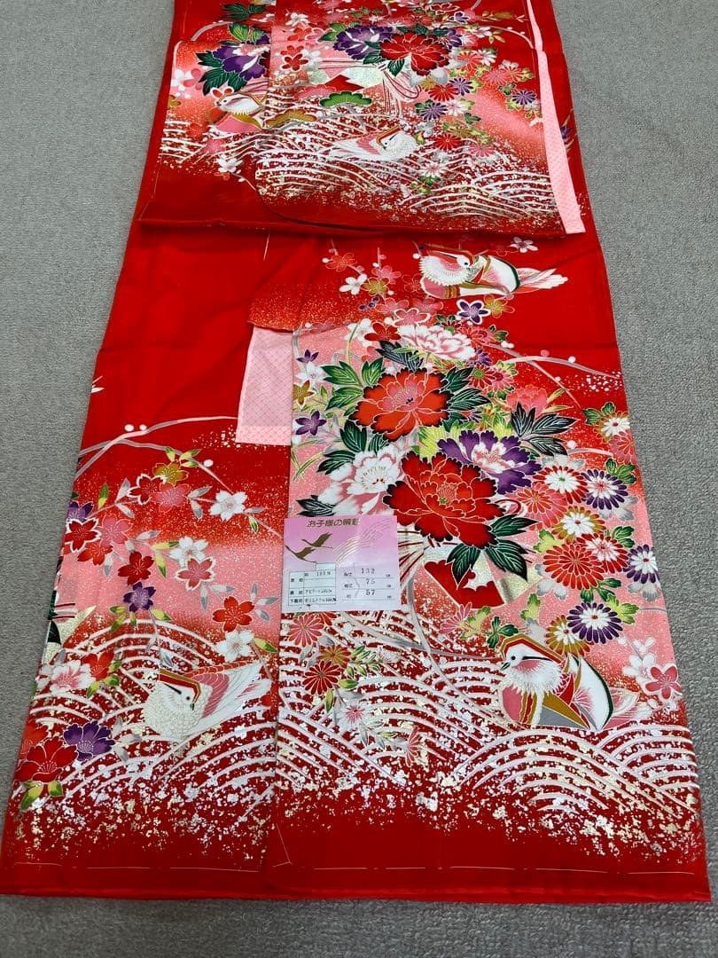 ロミ　新品★七五三　きものと長襦袢　四つ身　C10