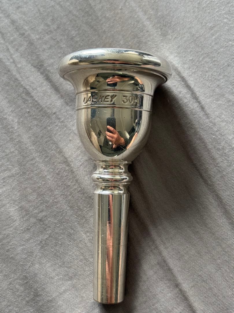 LASKEY 30H 旧版　チューバ　マウスピース