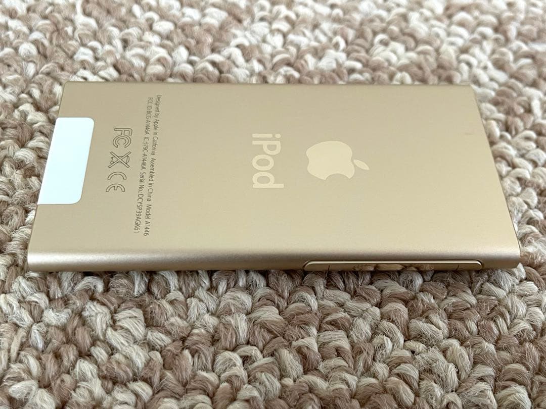 美品 iPod nano 第7世代 ゴールド2015年モデル Bluetooth