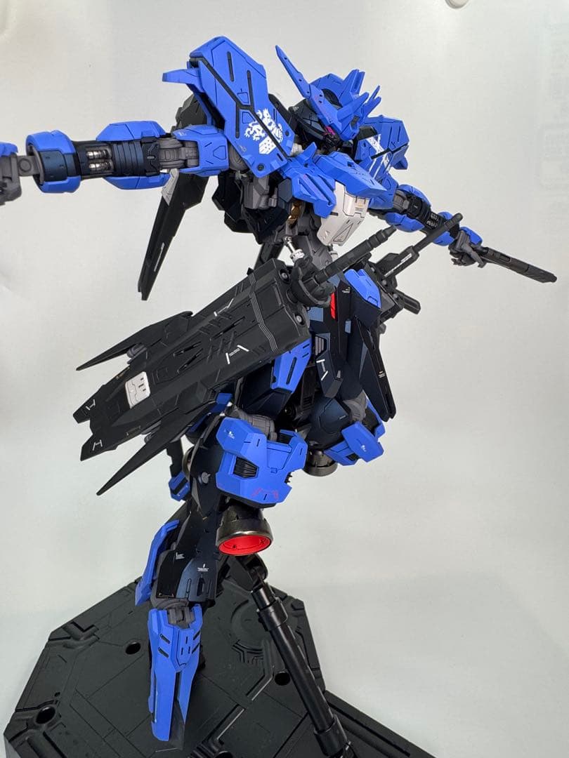 【大幅値下げ】MG 1/100 ガンダムヴィダール【塗装済み完成品】